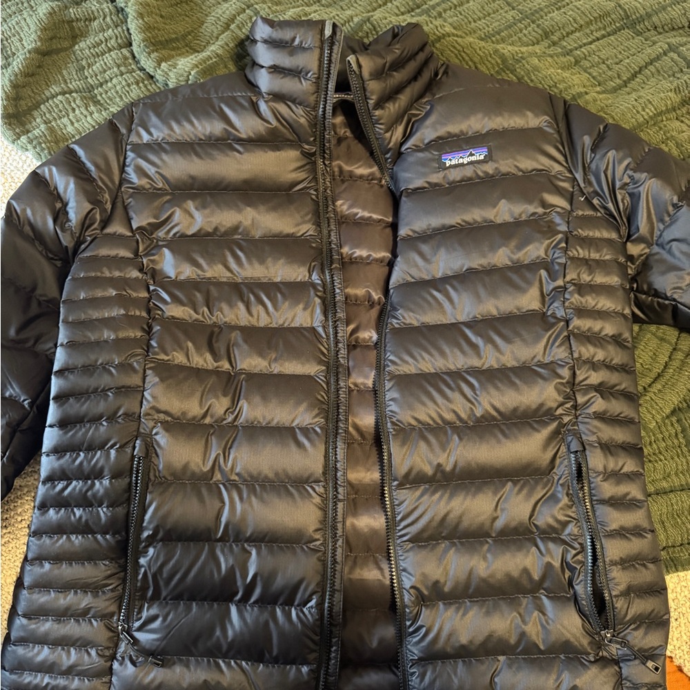 Brand new Women’s Patagonia Black Jacket